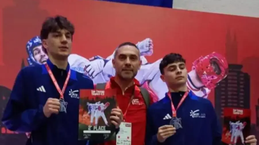 IL CONI Calabria celebra le medaglie d’argento al Tirana Trophy di Roberto Tornello e 
Alessandro Perri