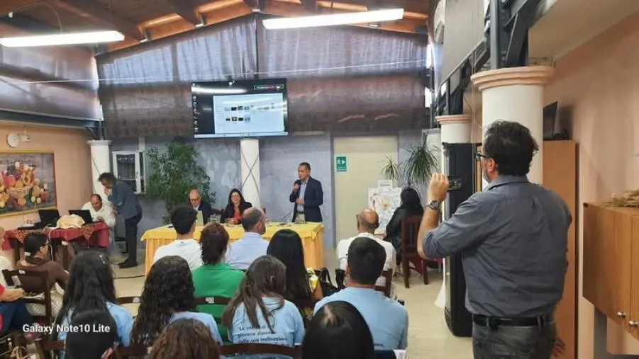 Il grano e l’identità di un popolo: grande successo per l’evento dell’IIS “Rita Levi Montalcini” di Sersale 