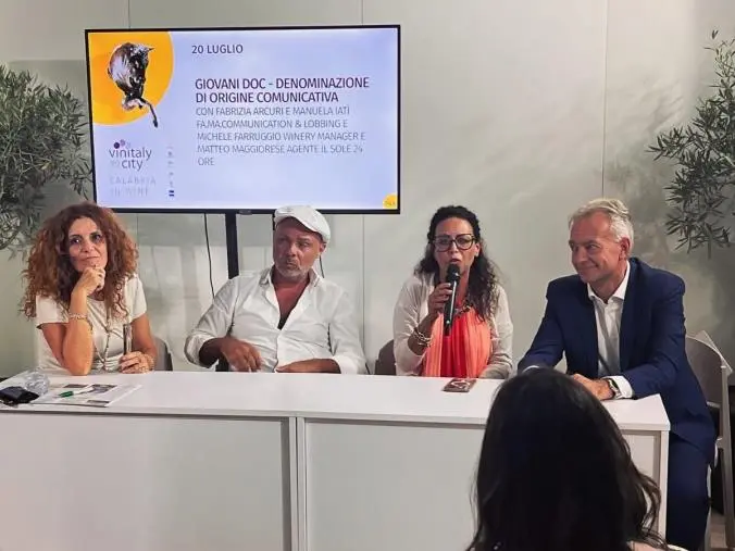 images Al Vinitaly and the City di Sibari "Giovani DOC, denominazione di origine comunicativa"