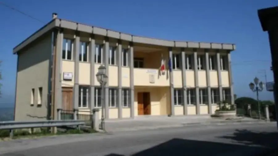 Attacco al Comune di Capistrano, la Commissione straordinaria smentisce Talerico