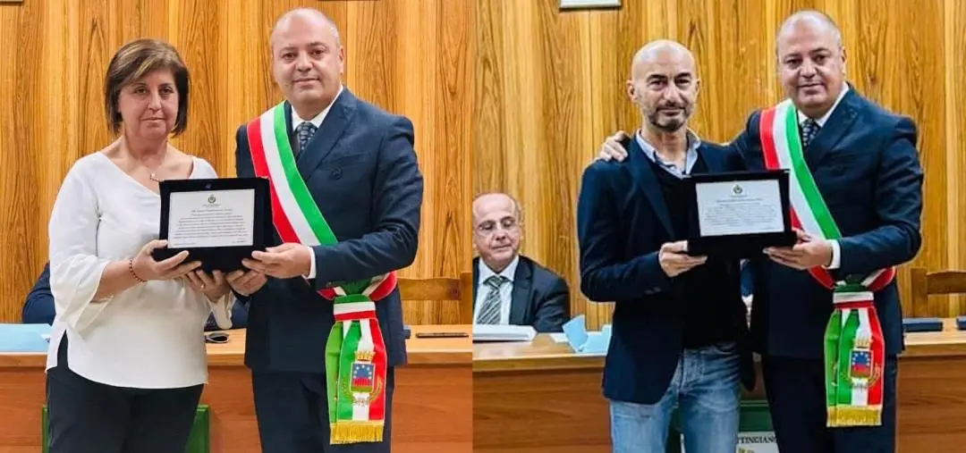 Settingiano, salvano la vita ad un anziano colpito da infarto: premiati due cittadini