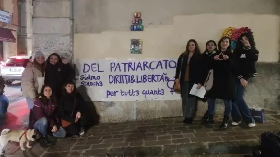 "L'otto per tutte": a Catanzaro un sit-in per la lotta transfemminista
