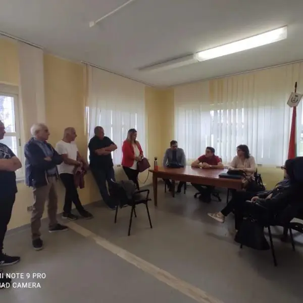 images Zicchinella: “Da lunedì la delegazione sarà aperta a Simeri Mare”