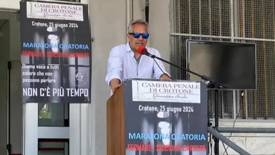 Fermiamo i suicidi in carcere, Truncè a Crotone: "Necessaria una svolta epocale"