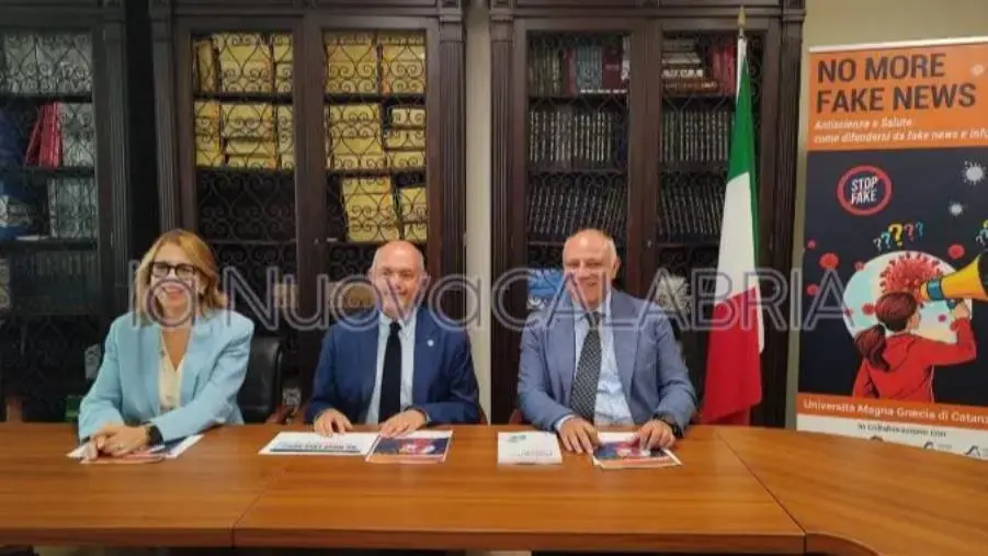 Catanzaro, l'UMG presenta "No More Fake News" contro la disinformazione scientifica