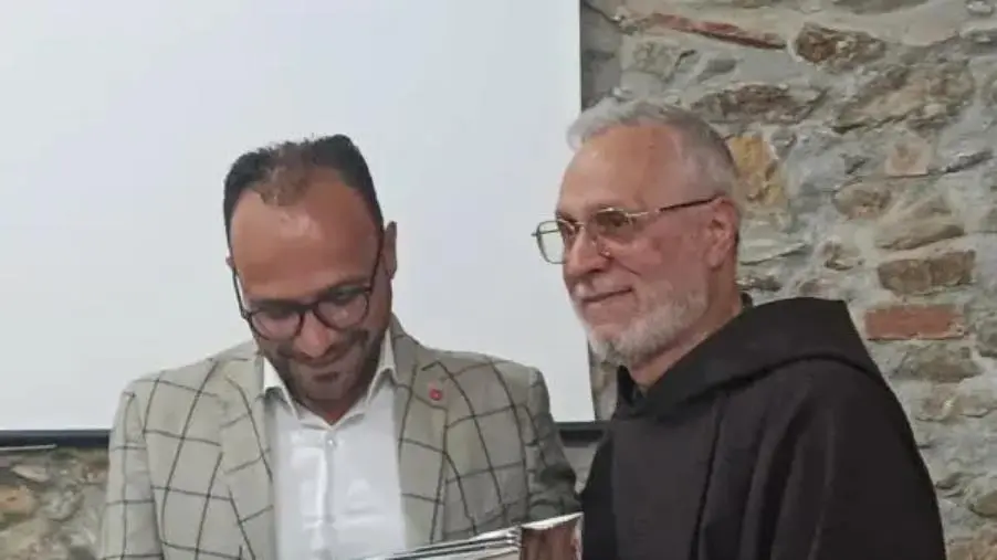 San Vito, affetto e gratitudine per padre Giuseppe Sinopoli per i suoi 50 anni di sacerdozio