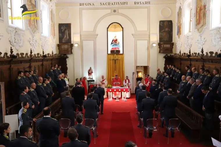 images La Guardia di Finanza di Catanzaro celebra il patrono San Matteo