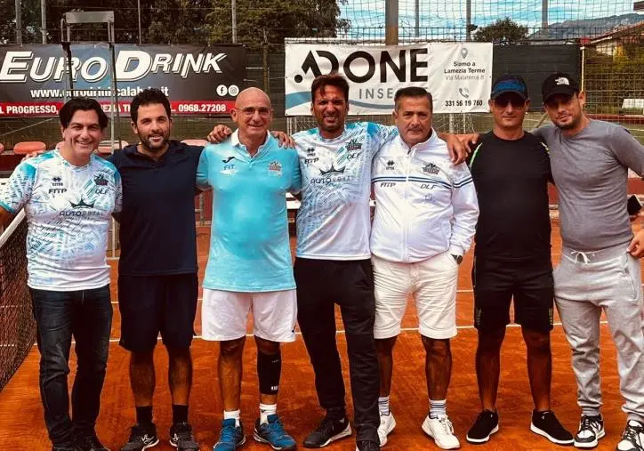 images Tennis a Lamezia, la squadra del Dopolavoro Ferroviario promossa  in Serie D1