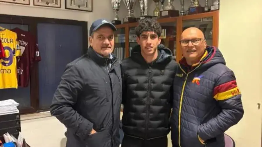 La giovane promessa della Kennedy Andrea Ciancio firma per l'Us Catanzaro 1929 