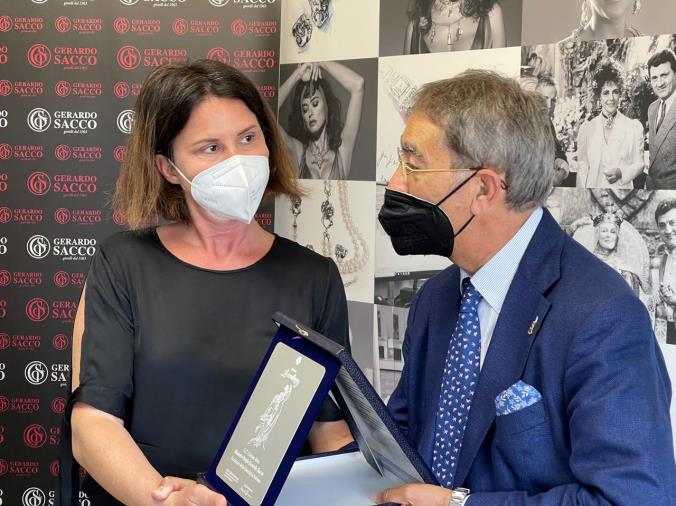 I Lion consegnano una targa a Gerardo Sacco:
“Eccellenza italiana” 