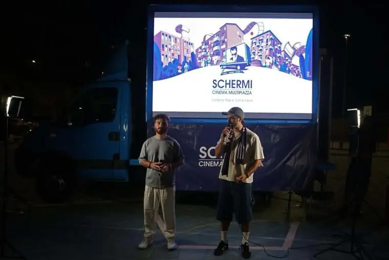 Schermi-Cinema Multipiazza: il grande cinema che riaccende le piazze di Catanzaro