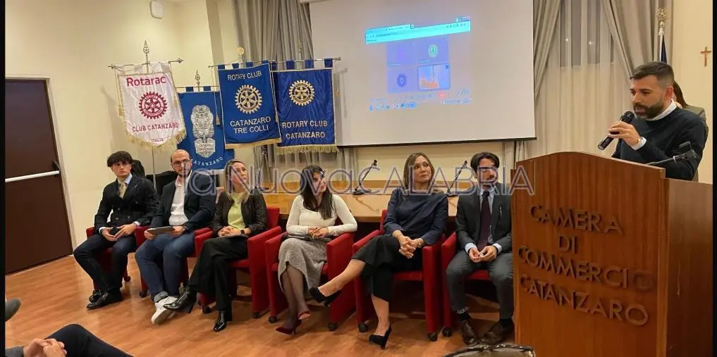 Il ruolo dei giovani nei programmi dei Club Rotary Catanzaro
