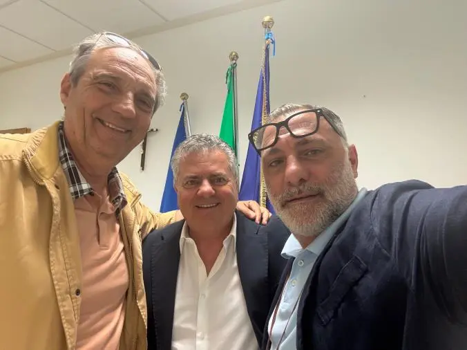 images Incontro tra il Portavoce del Forum del Terzo Settore di Catanzaro-Soverato e il Presidente del Consiglio Regionale Mancuso