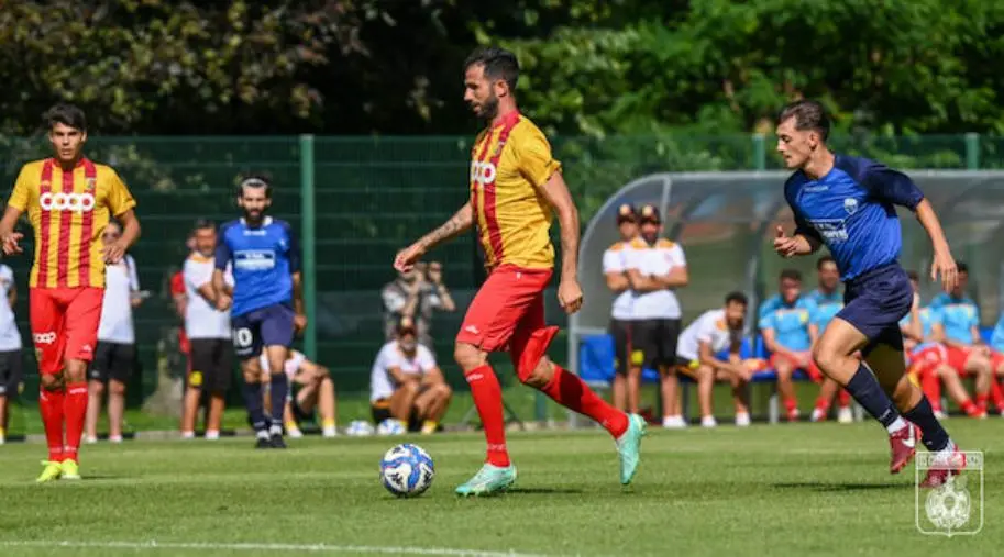 images Catanzaro vs Vallorco: 10 a 1, Caserta: "Soddisfatto di questa prima amichevole"