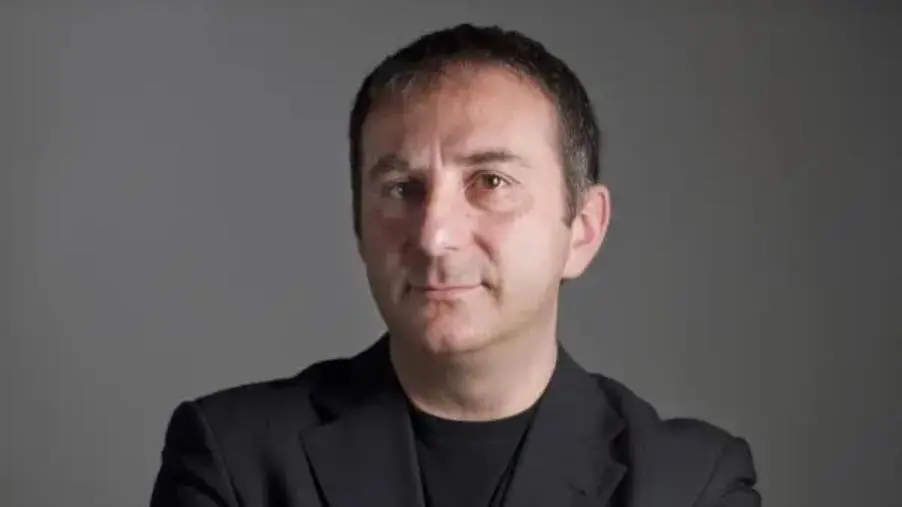 L'Accademia d'archi Arrigoni inaugura la stagione del Palazzo Sanseverino Falcone di Acri con il pianista Costantino Catena