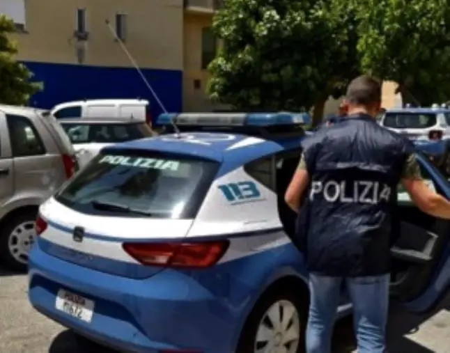 Atti persecutori a un dipendente del patronato di Crotone: divieto di avvicinamento con  braccialetto elettronico