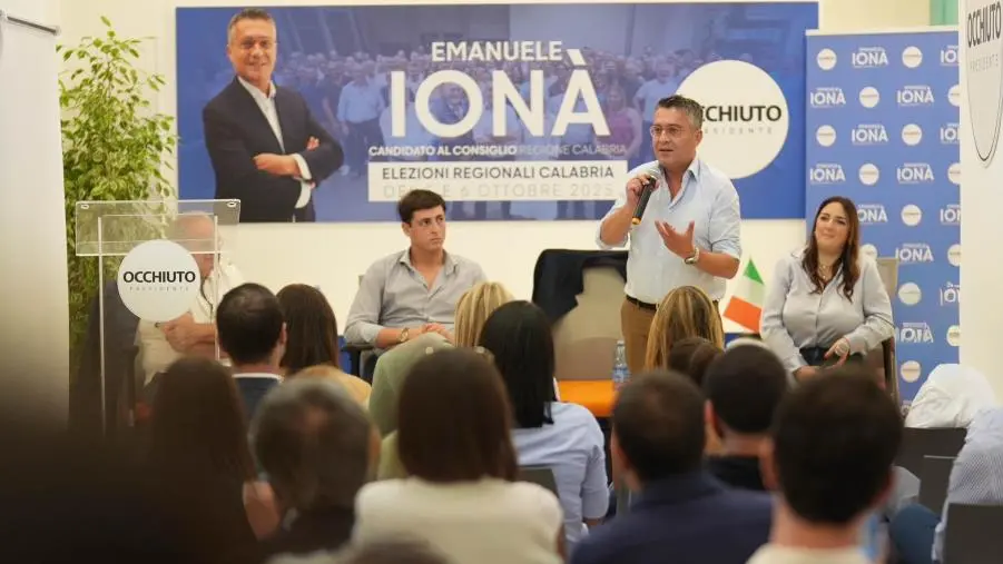 Emanuele Ionà: “I giovani sono la vera forza per costruire il futuro della Calabria”
