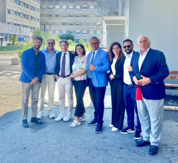 images “Ferragosto in carcere”, una delegazione di avvocati e rappresentanti delle Istituzioni si è recata in visita nell'istituto “Ugo Caridi” di Catanzaro