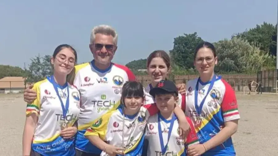 images Tiro con l’arco, a Maida e Rovereto gli Arcieri club Lido lasciano il segno