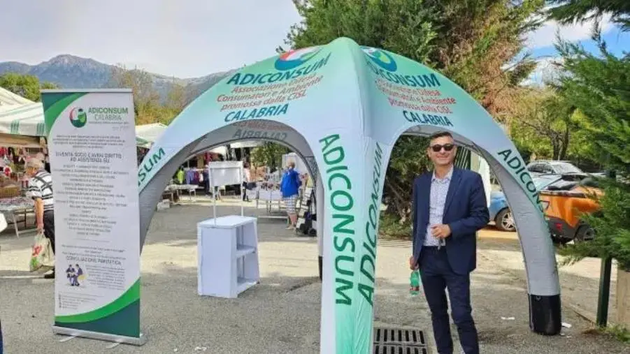 L’Adiconsum Calabria a Crotone per promuovere lo Sportello del consumatore 