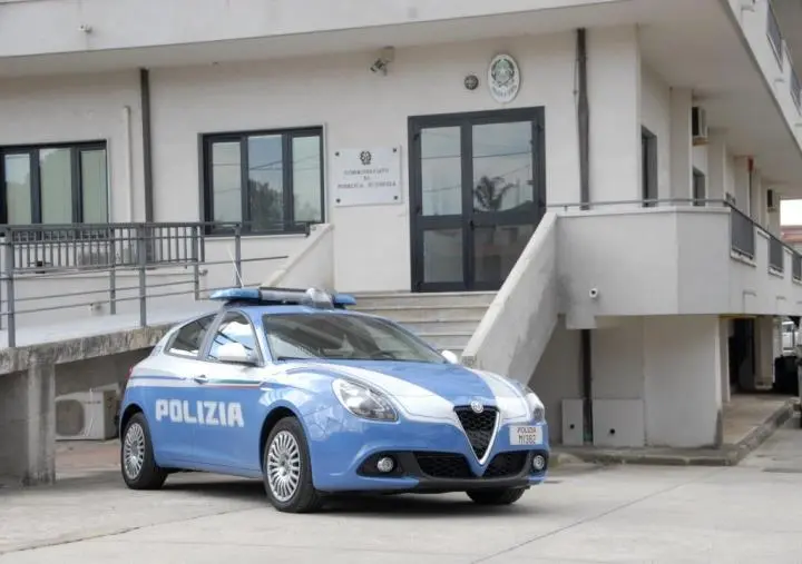 Bovalino, arrestato cittadino marocchino per reiterati maltrattamenti nei confronti dei familiari