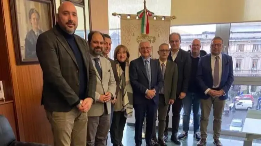 Il nuovo prefetto Castrese De Rosa incontra gli amministratori della Provincia di Catanzaro