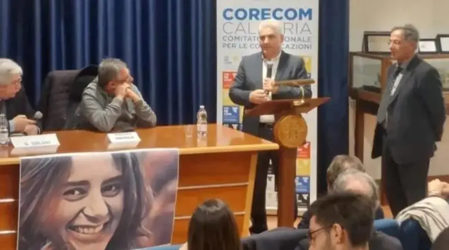 Premio “Lucia Abiuso”, il dirigente scolastico Sanzo: “Un punto di riferimento per la nostra scuola”