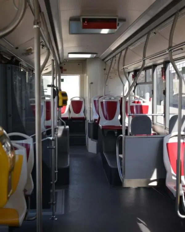 Catanzaro, Amc sul caso degli studenti fatti scendere dal bus: "Nessun guasto alla macchinetta"