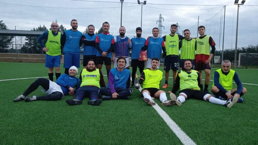 images Addio a Simone Nicotera, il cordoglio de "gli amici della partita del sabato"