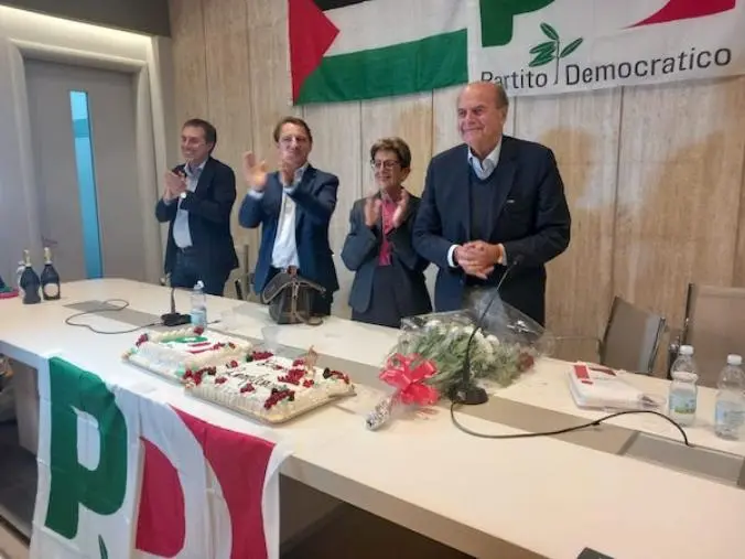 Bersani lancia Tridico: "Candidato giusto per riequilibrare le diseguaglianze in Calabria"