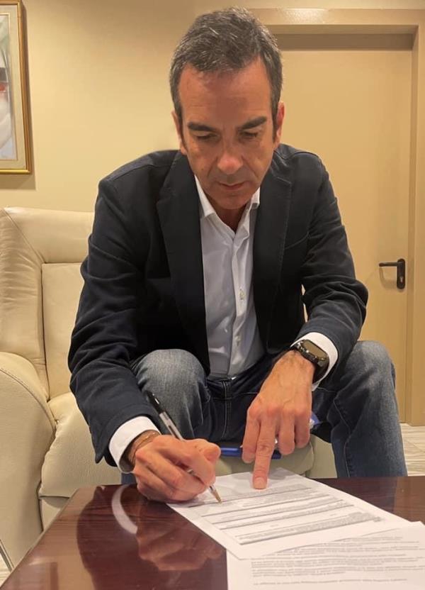 images Dipartimenti regionali, cambia la musica: Occhiuto firma per la riorganizzazione 