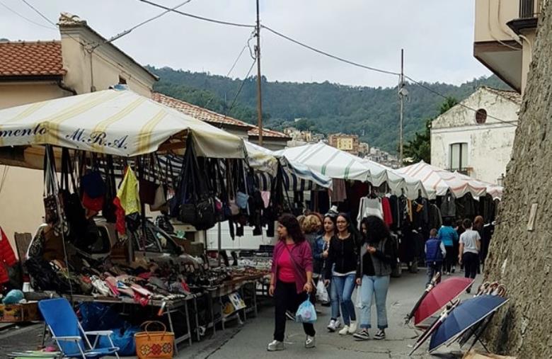 images Taverna, la Fiera di San Sebastiano tra cultura, tradizione e sacralità