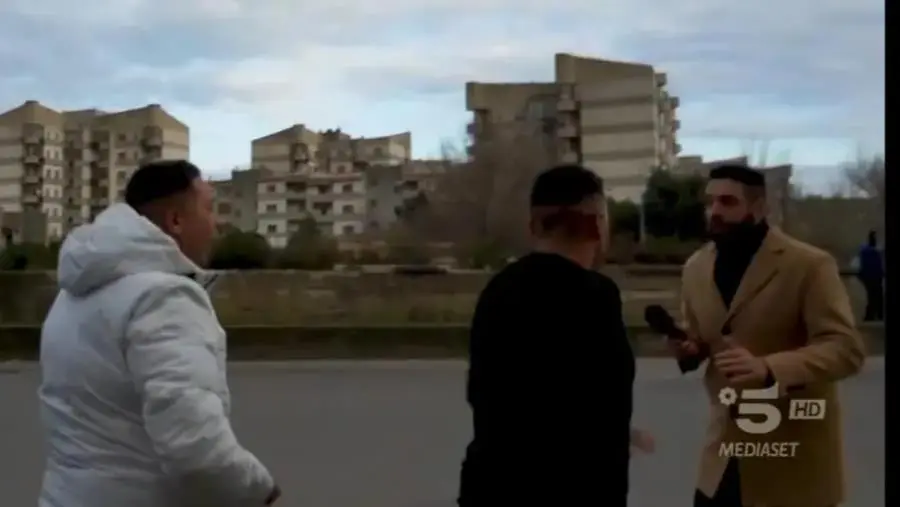 "Striscia la notizia" riaccende i riflettori su Viale Isonzo: stasera continua l'inchiesta