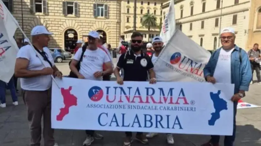 images A Roma la manifestazione del Sindacato dei Carabinieri: presenta anche  Unarma Calabria