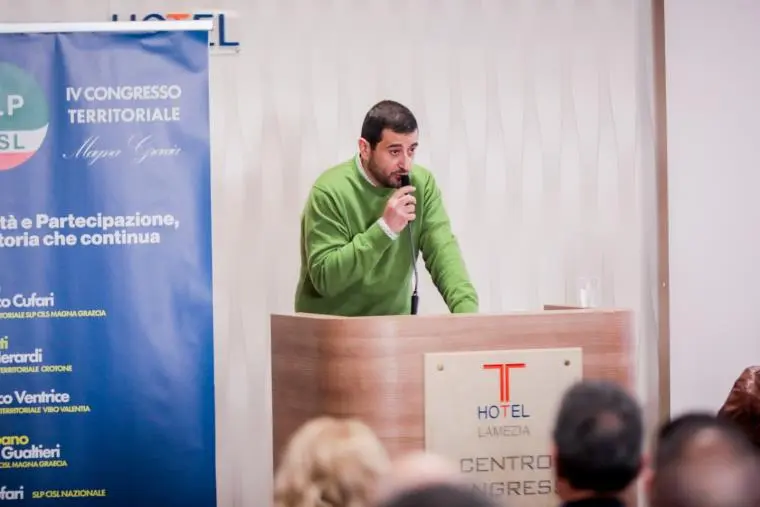 images Il catanzarese Francesco Cufari riconfermato all’unanimità Segretario territoriale SLP CISL Magna Grecia