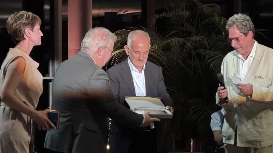 Docente dell’Unical riceve l’Euro-Par Achievement Award 2025