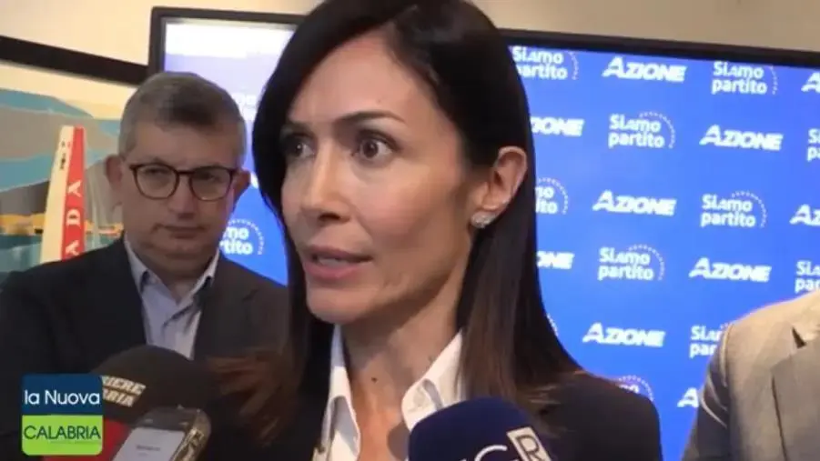 images Carfagna (Nm): "Bene Occhiuto, dal centrodestra concretezza e soluzioni ai problemi"