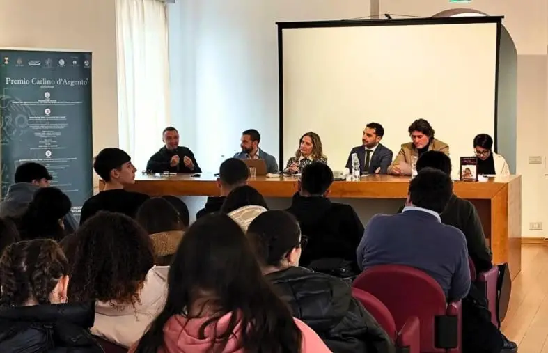 Il Premio Carlino d’Argento incontra le scuole in attesa della cerimonia di domani al Politeama