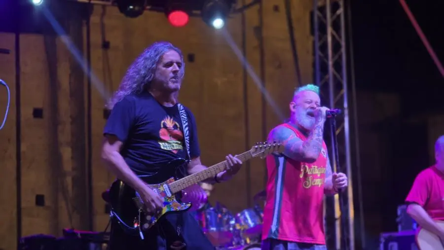 Successo per il concerto dei Modena City Ramblers a Borgia: attesi il 18 luglio i Neri per Caso