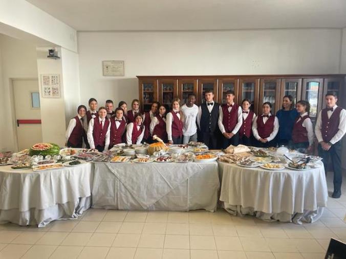 images Vibo, il campione olimpico Fausto Desalu incontra i ragazzi del'Istituto Ipseoa Gagliardi