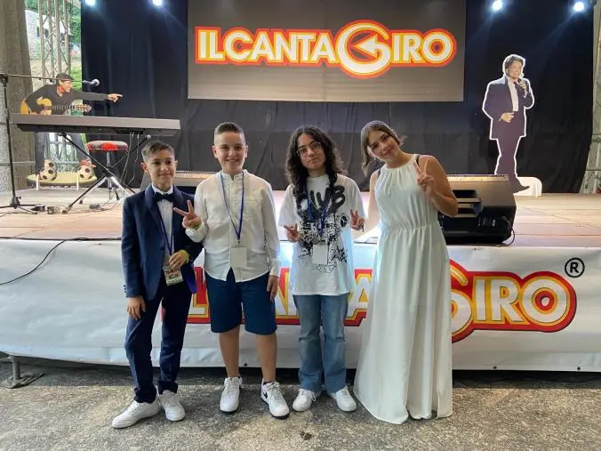images Lamezia, al 'Cantagiro 2024' 5 giovani artisti regalano emozioni (FOTO)