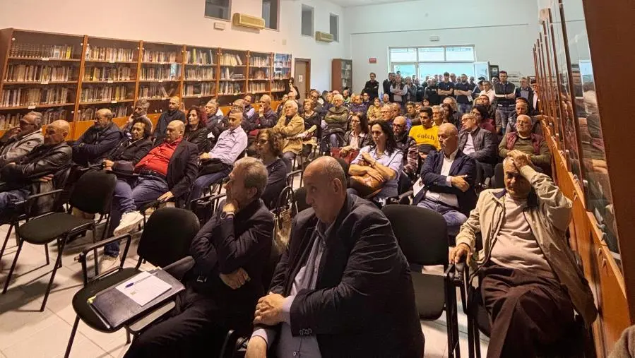 IGP Bergamotto, grande affluenza all’assemblea di Brancaleone: "Non si può più attendere"