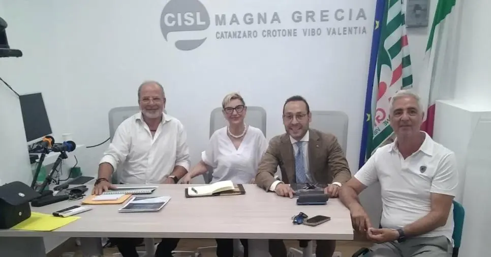 images Catanzaro, la Cisl Magna Grecia ha presentato la "Passeggiata Culturale intergenerazionale"