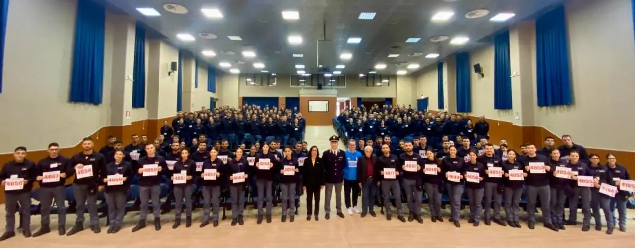 Vibo, la Scuola Allievi Agenti della Polizia ospita la IX edizione della “Maratona del Donatore”