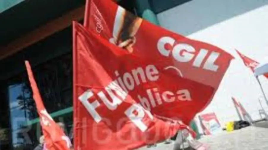 images Risorse Cipess, Fp Cgil: "La Regione mantenga gli accordi per ex Lsu e ex Lpu"  