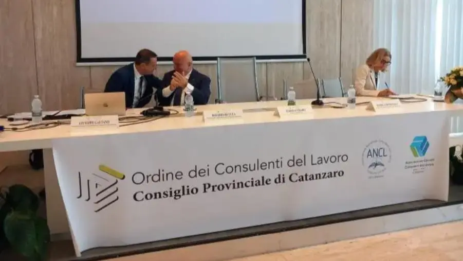 Lavoro, etica e legalità, De Luca: "La sicurezza è un bene sociale"