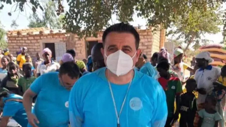 Davide Zicchinella riapre l'ambulatorio in Africa: "A novembre ripartirò con la Missione umanitaria in Burkina Faso" 