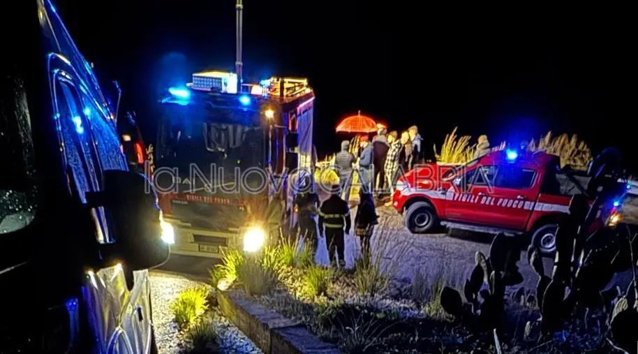 Incidente mortale a Simeri Crichi, anziano precipita in un burrone con l'auto