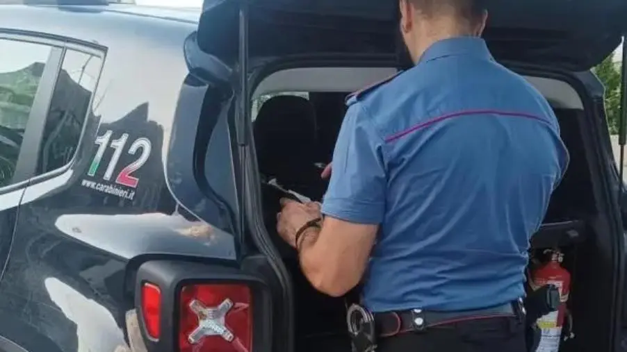 images Gioia Tauro (Rc), smascherati due centri estetici illegali pubblicizzati sui social