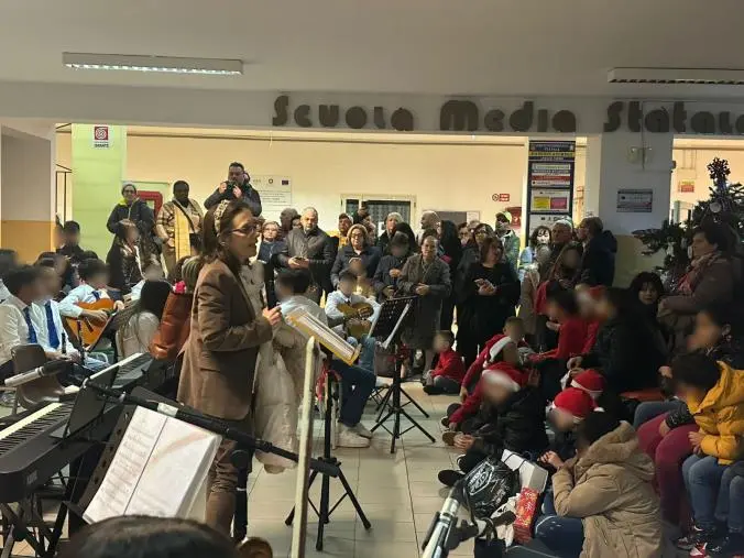 All'IC Gatti Manzoni Augruso di Lamezia Open Day col sindaco Mascaro